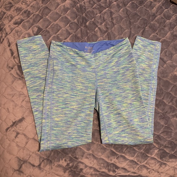 Lilly Pulitzer Weekender Luxletix Leggings Size Small - Picture 4 of 6